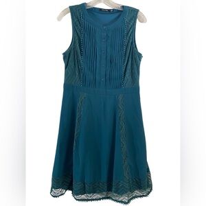 Anthropologie Doe & Rae Forest Green Lace Dress Mini Pleats Side Zip Size Large